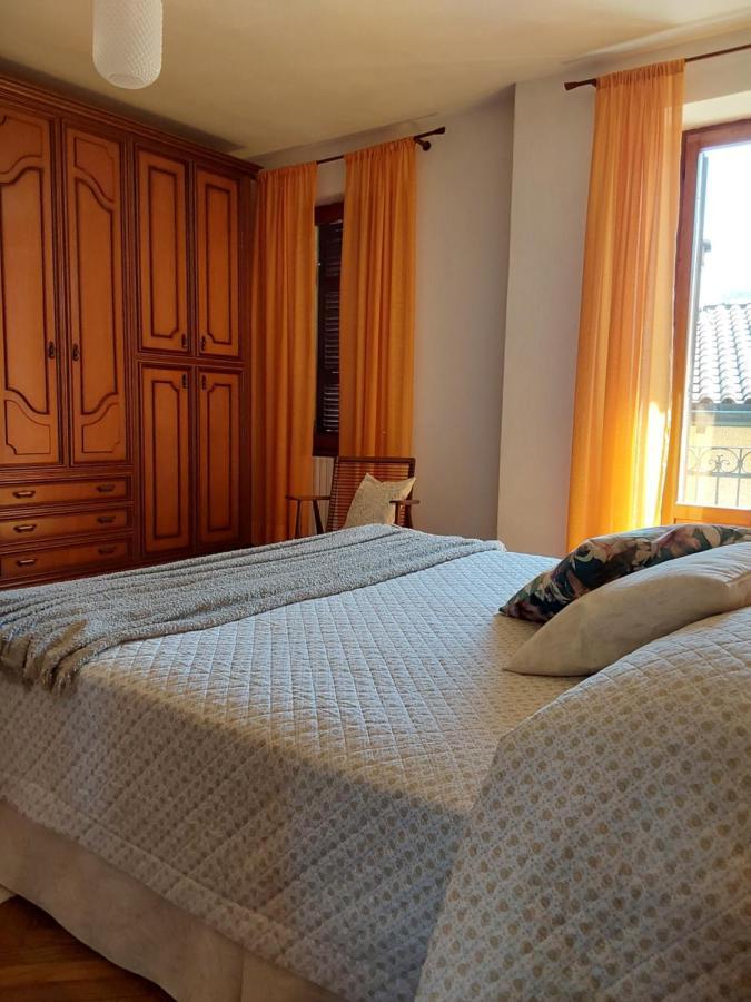 Casa Vacanze Malvarosa Casale Corte Cerro Dış mekan fotoğraf